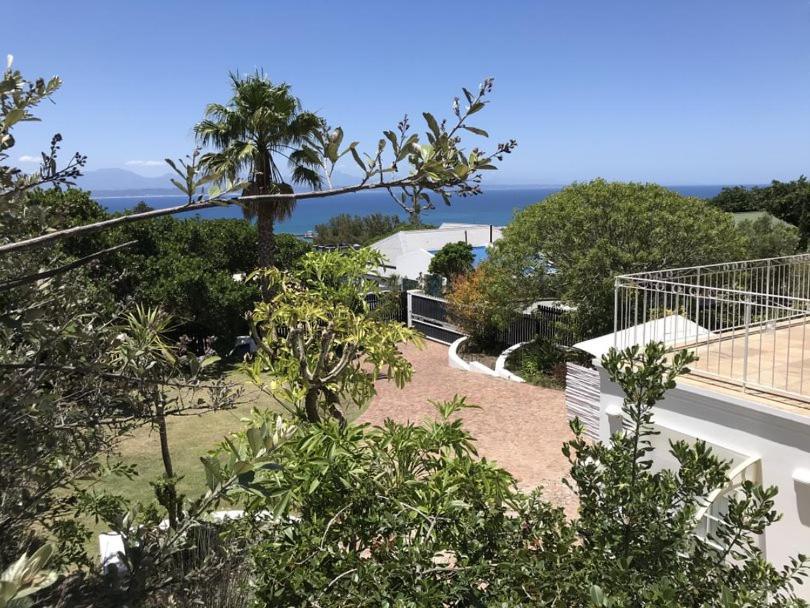 4 Duke Street Flat#3 Apartment Mossel Bay Bagian luar foto
